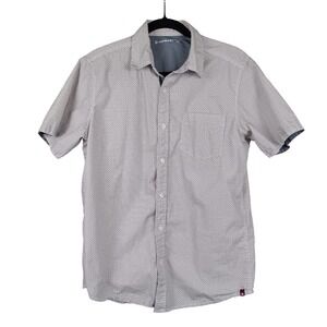Airwalk Men's Medium Short Sleeve Button Up Shirt Triangle‎ Print Casual